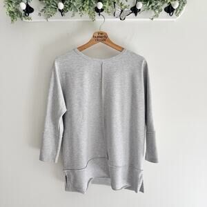 SPANX Perfect Length Dolman 3/4 Sleeve Top l Soft Heather Grey Size Small DD9035